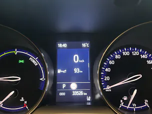 Toyota C-HR 2.0 VVTi HSD Trend