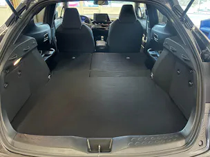 Toyota C-HR 2.0 VVTi HSD Trend