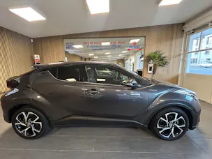 Toyota C-HR 2.0 VVTi HSD Trend