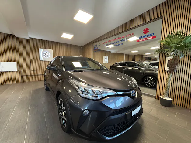 Toyota C-HR 2.0 VVTi HSD Trend