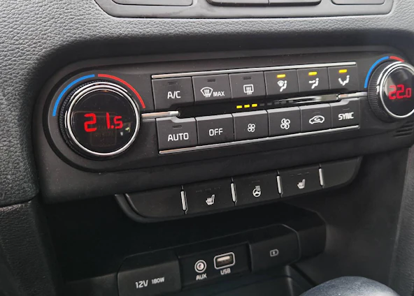 Fahrzeugbild 8 Fahrzeugbild 8