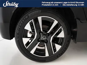 Peugeot 208 1.2 Hybrid Allure Premium