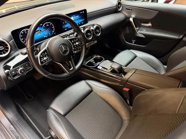 Mercedes-Benz A 200 d Progressive
