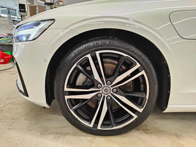 Volvo V60 2.0 T6 TE R-Design eAWD