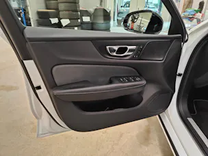 Volvo V60 2.0 T6 TE R-Design eAWD