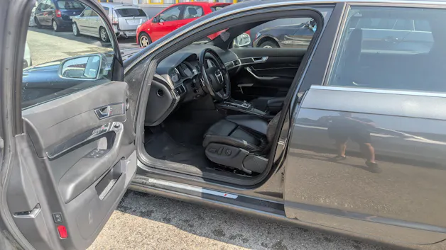 Audi S6 Avant 5.2 V10 quattro tiptronic