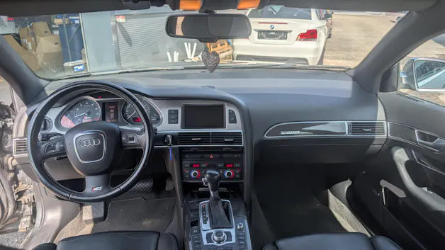 Audi S6 Avant 5.2 V10 quattro tiptronic