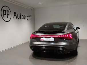Audi e-tron GT quattro
