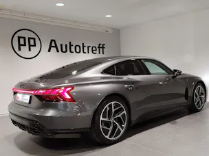 Audi e-tron GT quattro
