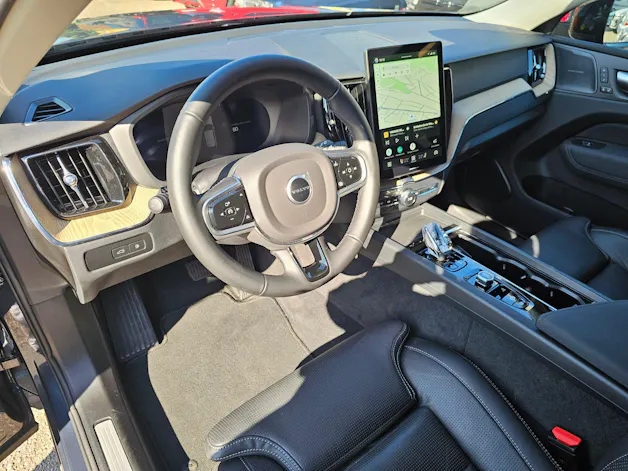 Volvo XC60 2.0 T6 TE Plus Dark eAWD