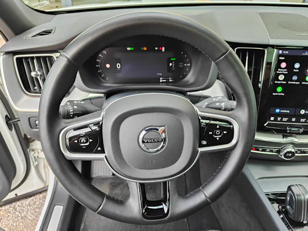 Volvo XC60 2.0 T6 TE R-Design eAWD