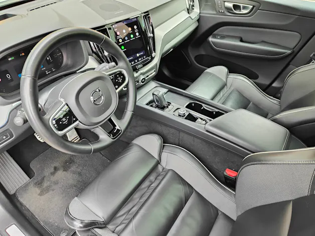 Volvo XC60 2.0 T6 TE R-Design eAWD