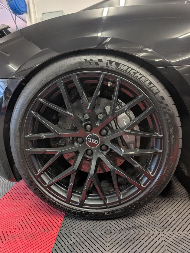 Audi R8 Coupé 5.2 plus S-Tronic
