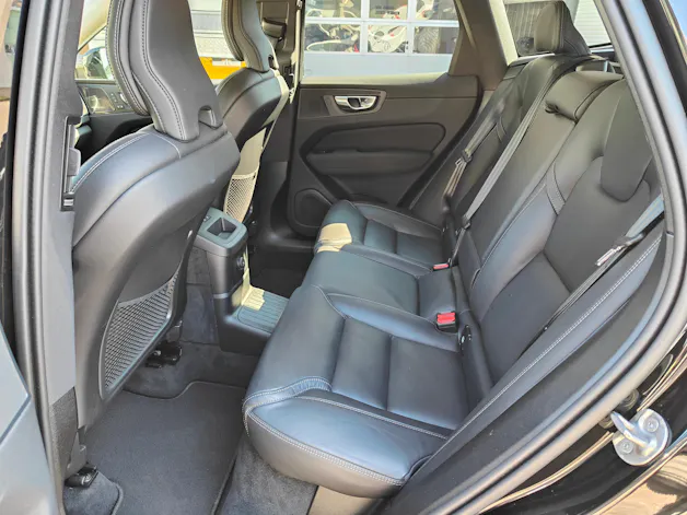Volvo XC60 2.0 T6 TE Plus Dark eAWD