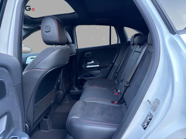 Mercedes-Benz GLA 250 4Matic 8G-DCT Swiss Star