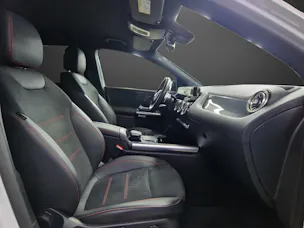 Mercedes-Benz B 200 AMG Line