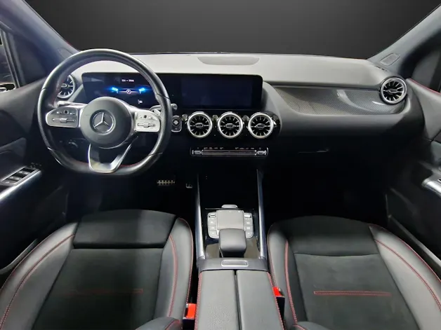 Mercedes-Benz B 200 AMG Line