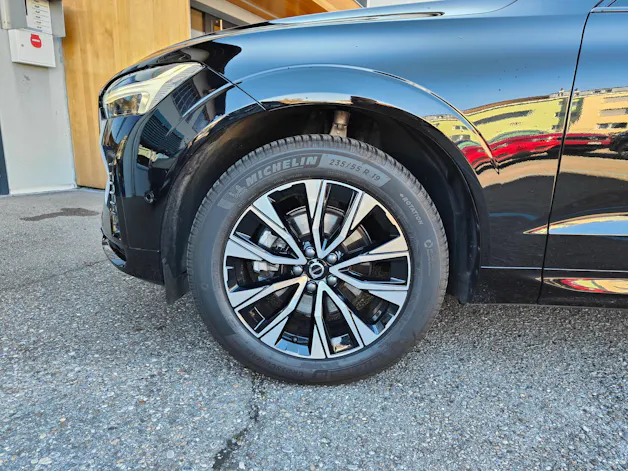 Volvo XC60 2.0 B5 MH Plus Dark AWD