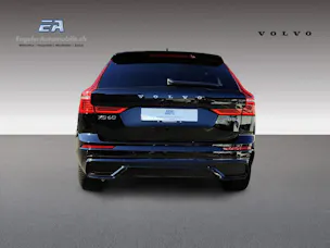 Volvo XC60 2.0 B5 MH Plus Dark AWD