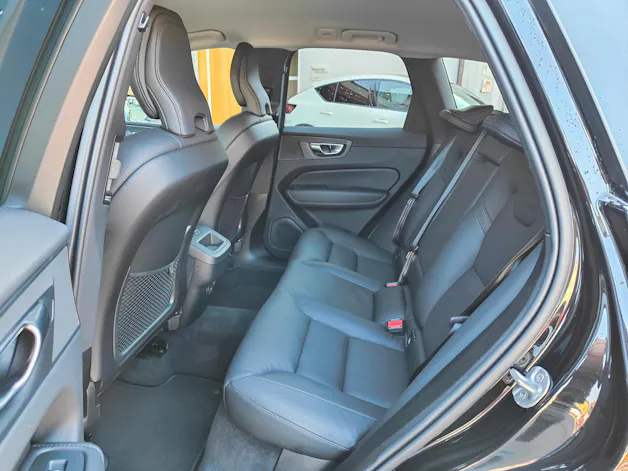 Volvo XC60 2.0 B5 MH Plus Dark AWD
