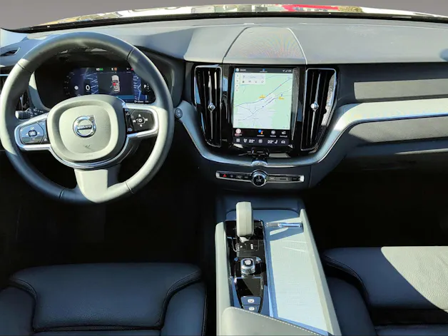 Volvo XC60 2.0 B5 MH Plus Dark AWD