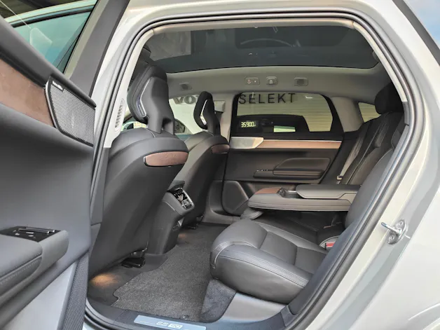 Volvo ES90 Ultra