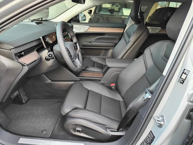 Volvo ES90 Ultra