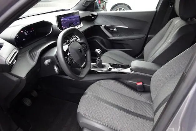 Peugeot 2008 1.2 PureTech Ac.Pack