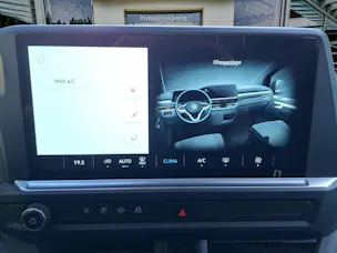 VW Transporter 2.0 TDI Automat