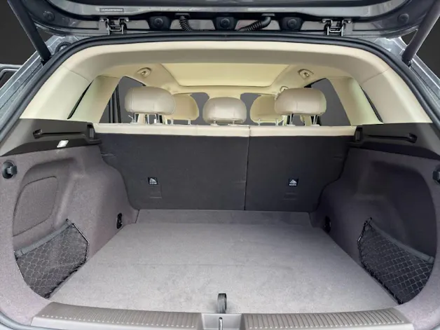 MG S6 EV 77 kWh Luxury 4WD