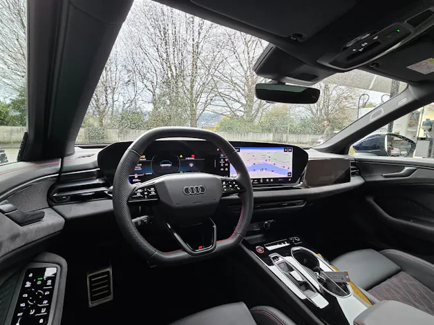 Audi A6 Avant TFSI quattro 270 kW S tronic