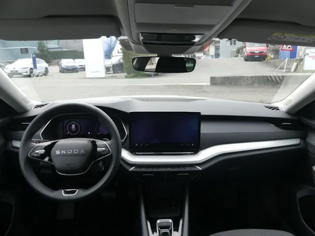 Škoda Octavia Combi 1.5 TSI mHEV DSG Dynamic