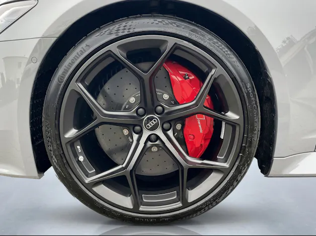 Audi RS6 Avant 4.0 TFSI V8 Performance quattro