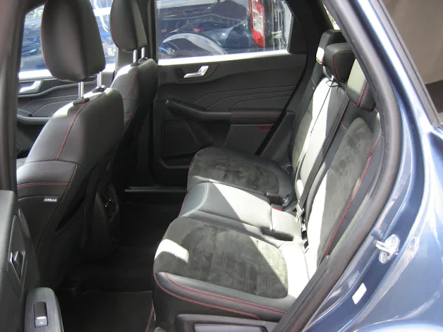 Ford Kuga 2.5 FHEV ST-Line X 4WD