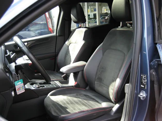 Ford Kuga 2.5 FHEV ST-Line X 4WD