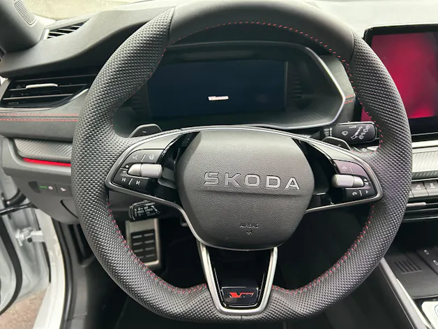 Škoda Octavia Combi 2.0 TSI DSG RS