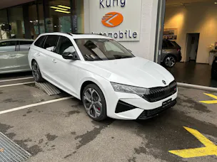 Škoda Octavia Combi 2.0 TSI DSG RS