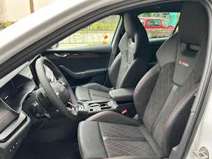 Škoda Octavia Combi 2.0 TSI DSG RS