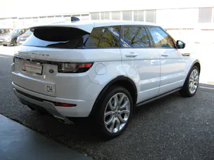 Land Rover Range Rover Evoque 2.0 TD4 SE Dynamic AT9