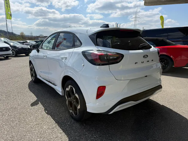 Ford Puma 1.0 MHEV ST-Line X Automat