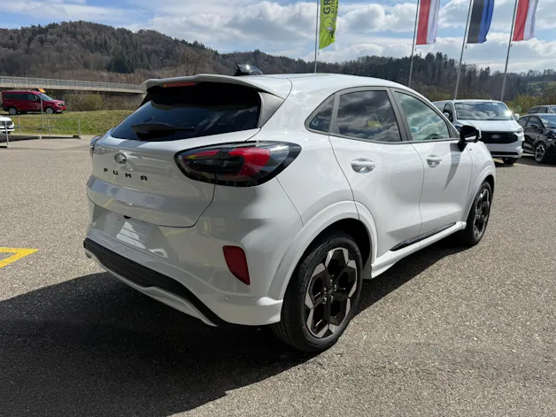 Ford Puma 1.0 MHEV ST-Line X Automat