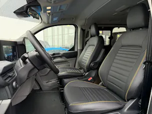 Ford Transit Custom Combi 320 L1H1 Trail Automat 4x4