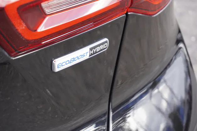 Ford Focus 1.0 MHEV Titanium X Automatic