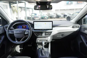 Ford Focus 1.0 MHEV Titanium X Automatic