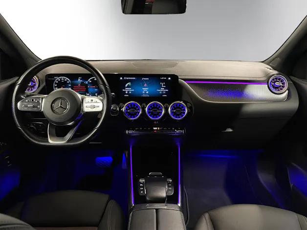 Mercedes-Benz EQA 300 4Matic