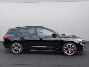 Ford Focus Station Wagon 1.0i EcoB 125 ST-Line X