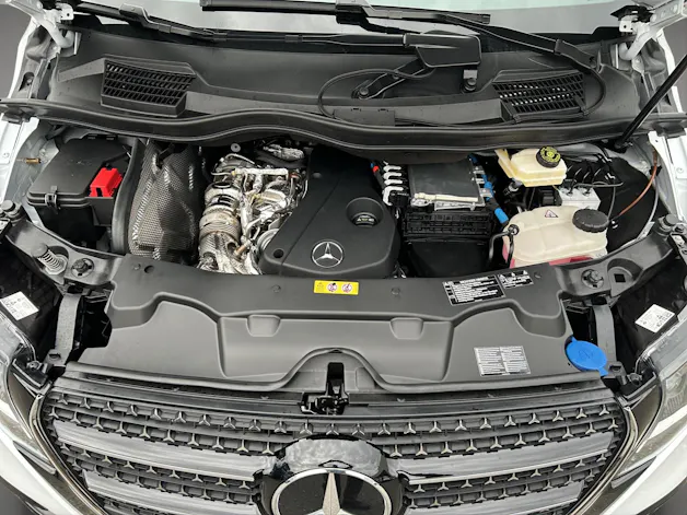 Mercedes-Benz V 300 d lang Swiss Edition 9G-Tronic