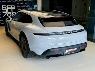 Porsche Taycan 4S Cross Turismo