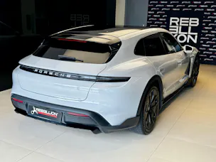 Porsche Taycan 4S Cross Turismo