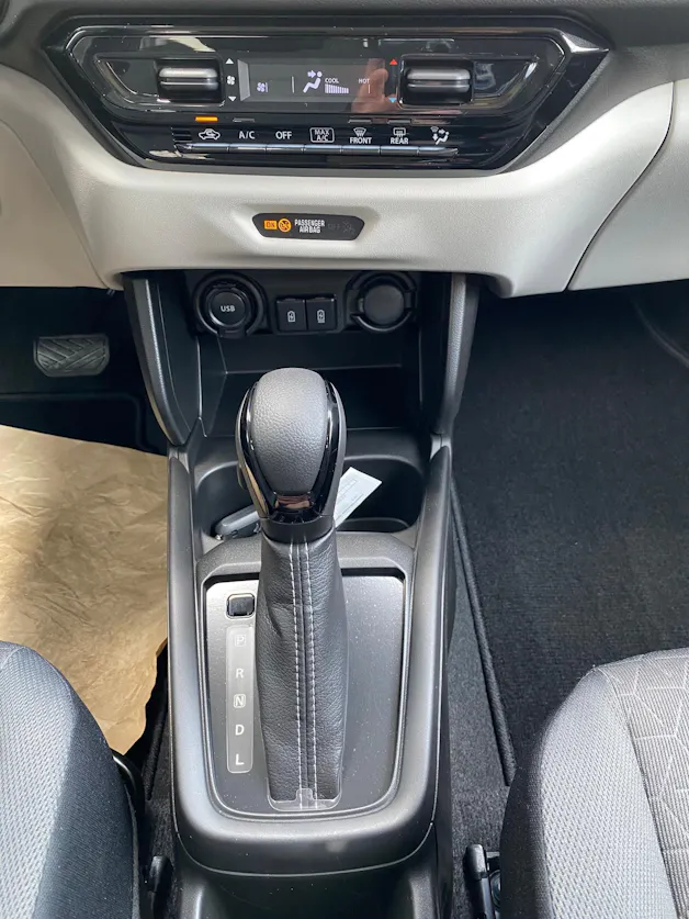 Suzuki Swift 1.2 1st Edition Hybrid CVT